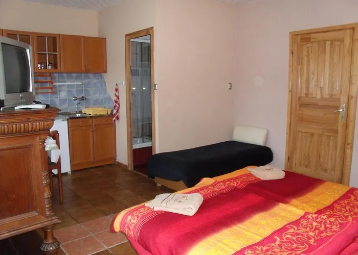 Apartament Viola Vendeghaz Kehidakustány